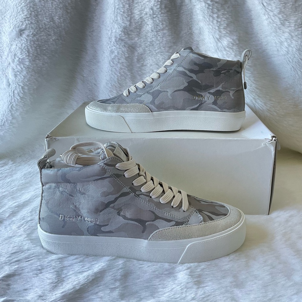DKNY Rivka High Top Camo Silver